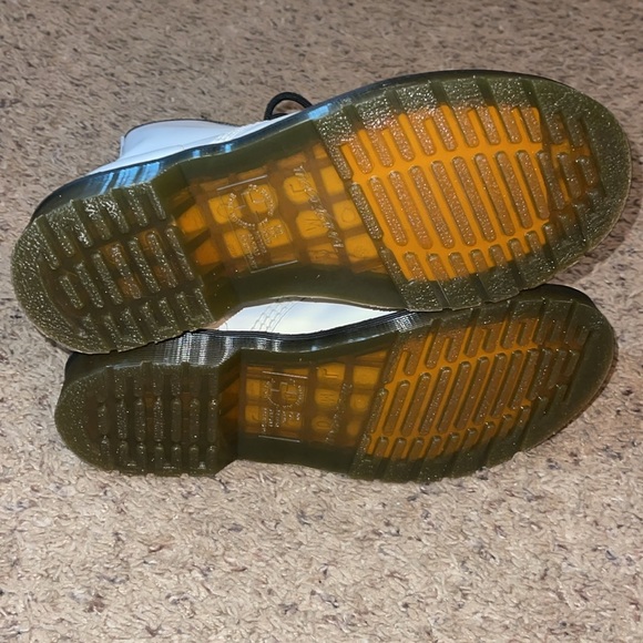 Size 8 / Doc Martens / White and Black / brand new - Picture 6 of 8